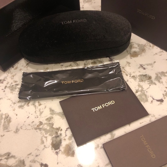 Tom Ford Sunglasses - Picture 2 of 6